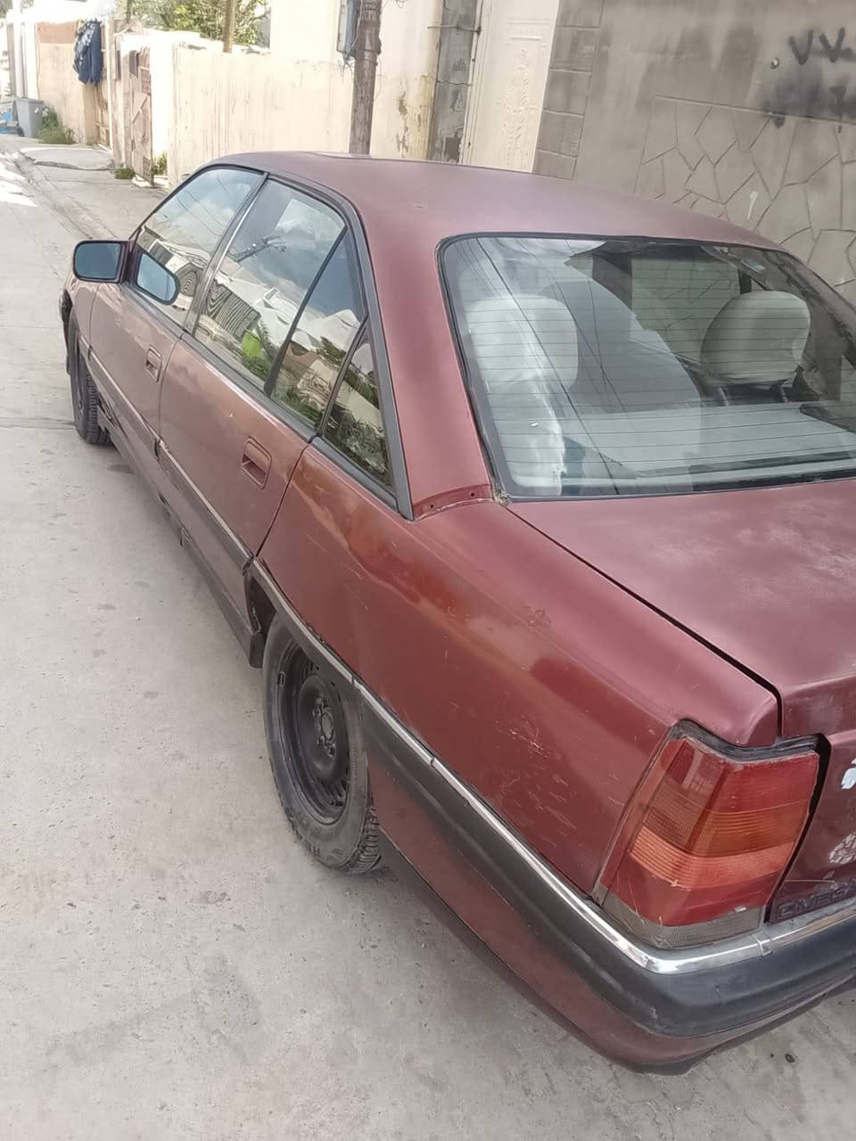 سياره اوبل موديل 1991 السعر 30 بيهه مجال للاستفسار ***********
