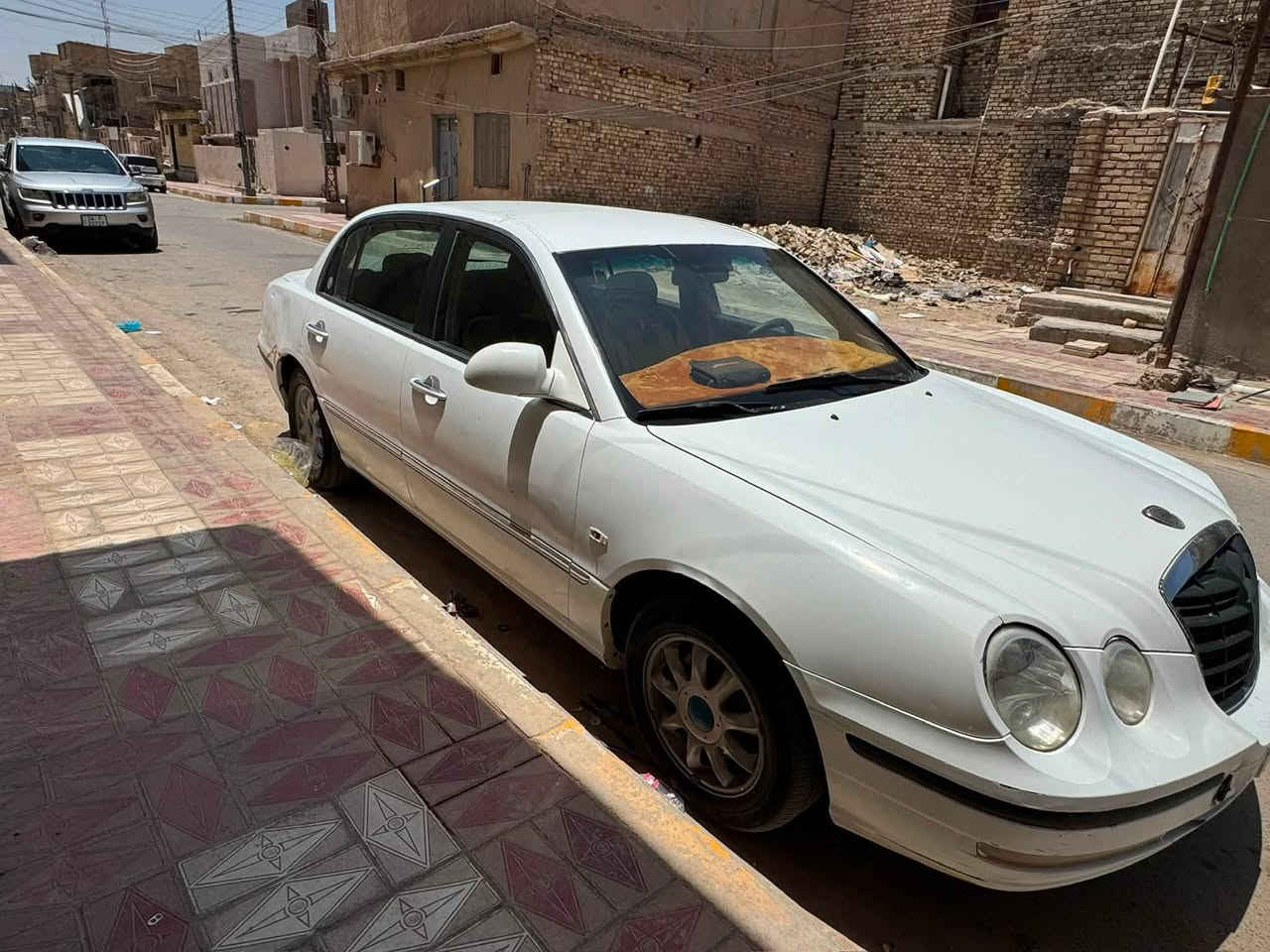 كيا اوبرص سياره جاهزه وحلوه مال مزاد سعره 32 وبيه مجال مستعجل على بيعه وهذا رقمي للاستفسار ***********مكاني سوق الشيوخ للعلم انه مجهزه راديتر جديده حداديه لايت زنون كهربائيات جاهزه حتى كشنات كهربائيه شغاله
