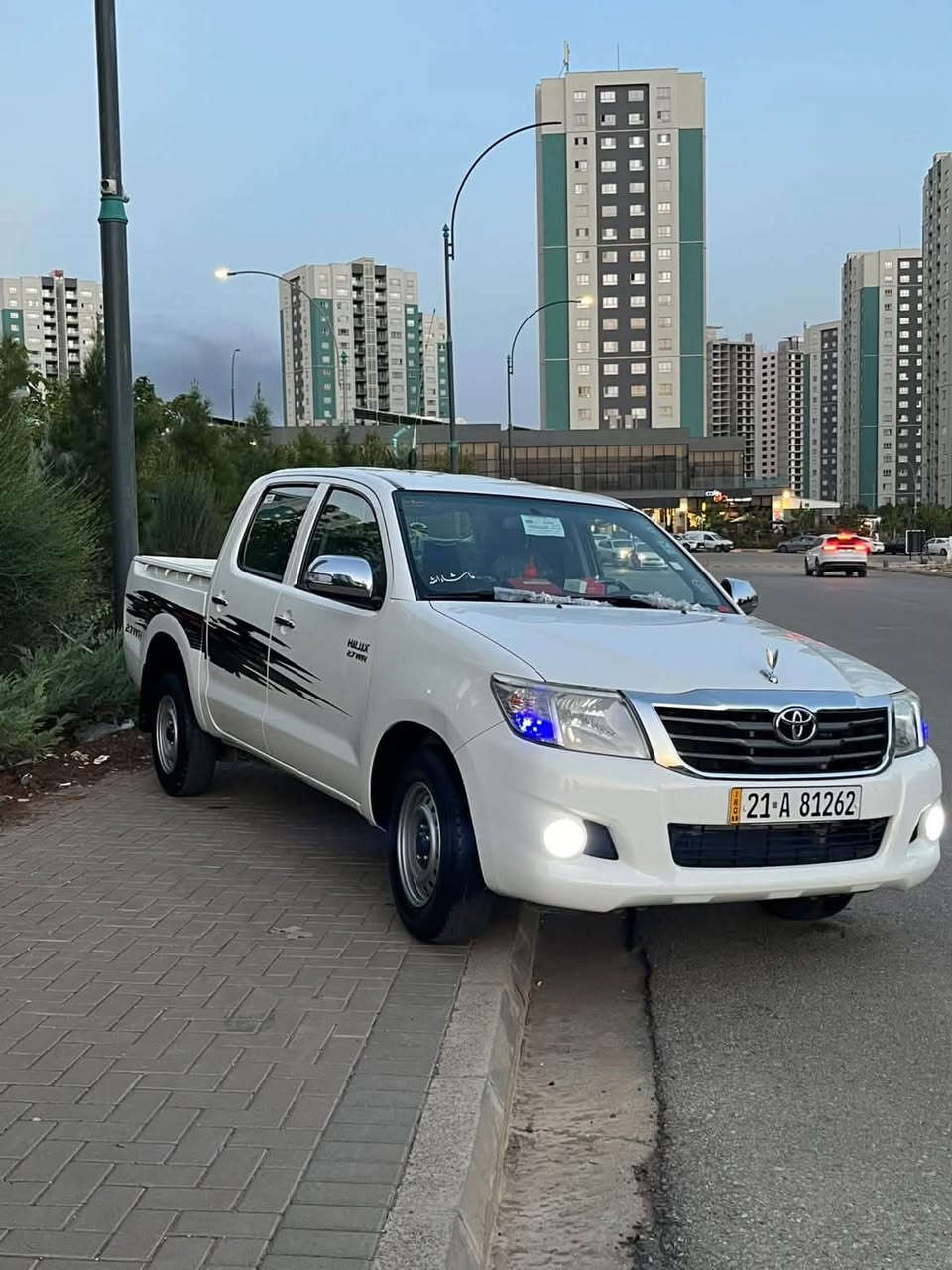 هايلوكس • ١٠٠٠٠٠ كم • تأمين ٢٠٣٠