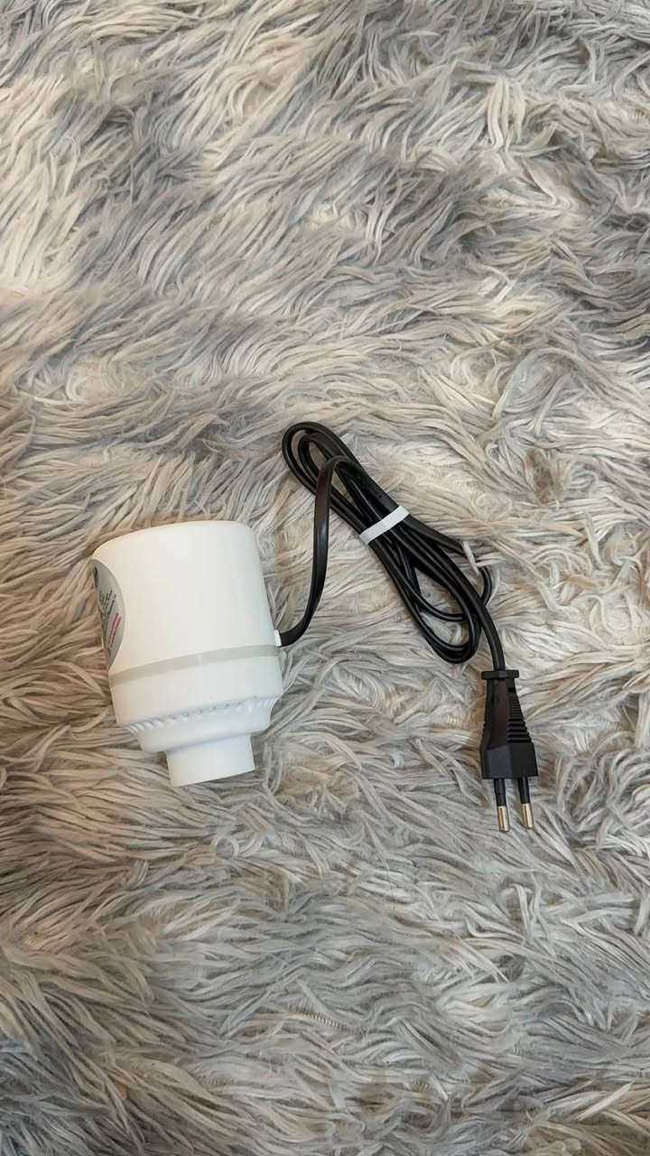 📦 حقيبة سفر ذكية مفرغة من الهواء (Vacuum Bag).🔌 الملحقات المرفقة: مضخة تفريغ هواء كهربائية سلكية.✨ مميزات الحقيبة: ضغط الملابس، توفير 50% من المساحة، صمام تفريغ مدمج، مقاومة للماء.🛠️ حالة المنتج: [جديدة]💰 السعر المطلـوب: [التوصل خاص]📞 رقم التواصل: [***********]واتساب
