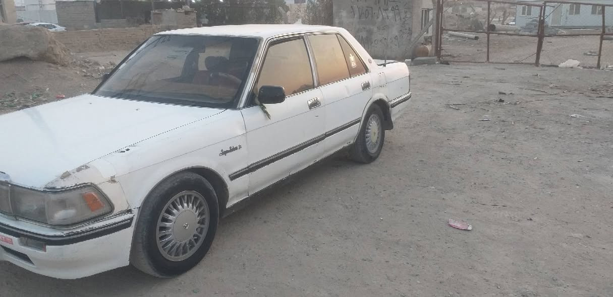 كراون مديل 90 كير محرك وانجي لا تبخير ولا بكن رقم ذيقار رقم جديد سنويه جديده كهربايات كل شغاله تخم تاير حداده خير من الله مكفوله كص ونقل السعر 30 العنوان قرنه بني منصور هاتف ***********
