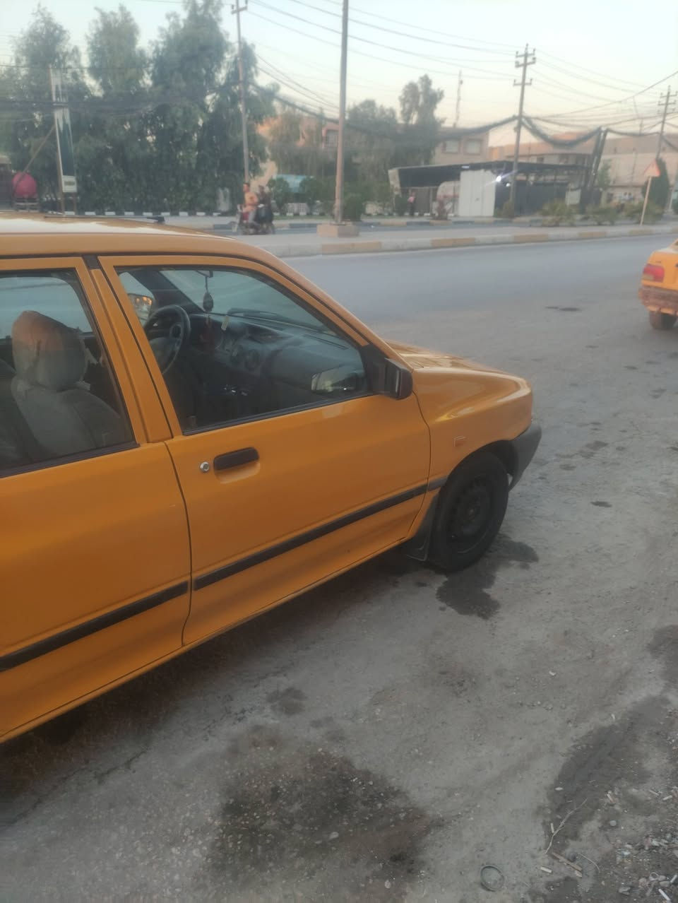 سلام عليكم سايبه اللبيع موديل 18 باتري جديد تبريد ثلج سياره بيه طخات كير محرك حلوات سياره بسمي هيئه غرامات ماعليه سعر 36 بيه مجال مكاني كربلاء حي قدس ***********
