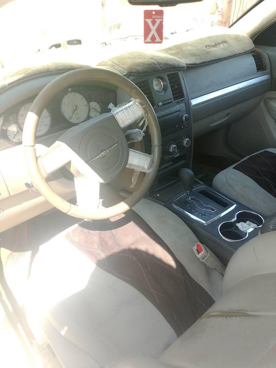 السلام عليكم البيع اوبامه 8 محرك كير اكسن مكفول السعر 75وبيه مجال مكني بغداد ***********
