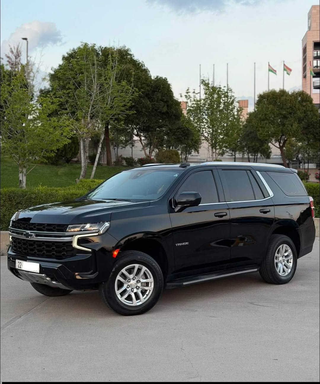 تاهو 2022 LS خليجي وكالة المنصور
🔴 سعر ٣ شدات و١٠ وماكو هيج سعر بالسوك 
موافقة تضليل مروري بالسنوية 
بصمة 
محرك 5.3 المرغوب
كشنات كهرباء 3 دكم
ثلاجة
رادار امامي وخلفي وجانبي 360 درجة
نقط عمياء 
هاندبريك بصمة
كامرة 
شاشة 
تشغيل عن بعد 
بصمة ابواب
مانع تصادم
تحديد مسار
7 راكب 
 تبريد مركزي
داتا شو تنبيه عند الاقتراب من اي شي 
لدد امامي وخلفي 
لايتات زنون 
فول تحكمات وانظمة 
باقي مواصفات التاهو معروفة
مكفول من الصبغ والظربة والكير والمكينة كلها بالشرط
ماشي 105 الف جديد بدون اي مصرف 
رقم اربيل هزة وسنوية كلها جديد الى 2031 تحويل نفس اليوم
موافقة تضليل مروري بالسنوية 
*********** عنوان  بابل
