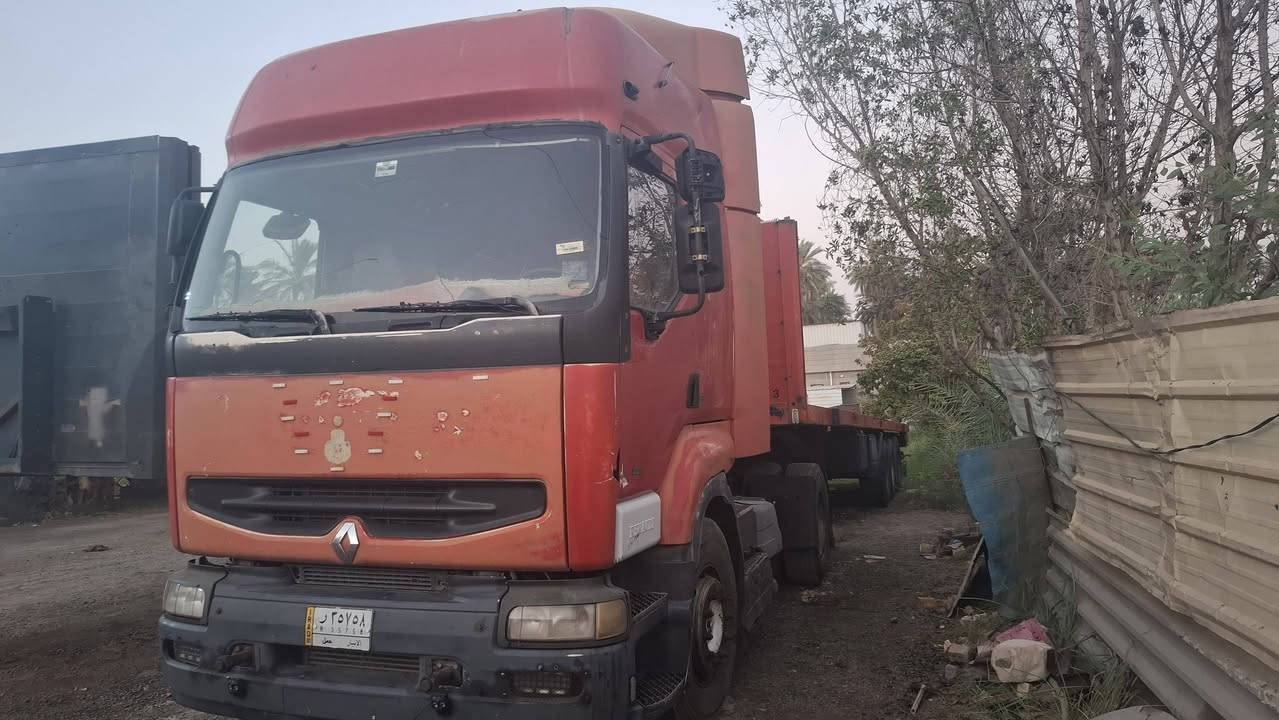 السلام عليكم رينو للبيع موديل 2000 بم ونوزل بلادي رقم انبار باسمي تحويل ثاني يوم مسجلة شاحنه راس فقط العربانه غير مربوطه 
وعربانه اوربية ١٣.٦٠   شاصي مكفول دنكير مدور ثلاجة ومطبخ وصناديك جاهزه للعمل العنوان بغداد المحمودية للإستفسار والاتصال على الرقم  ***********
***********
