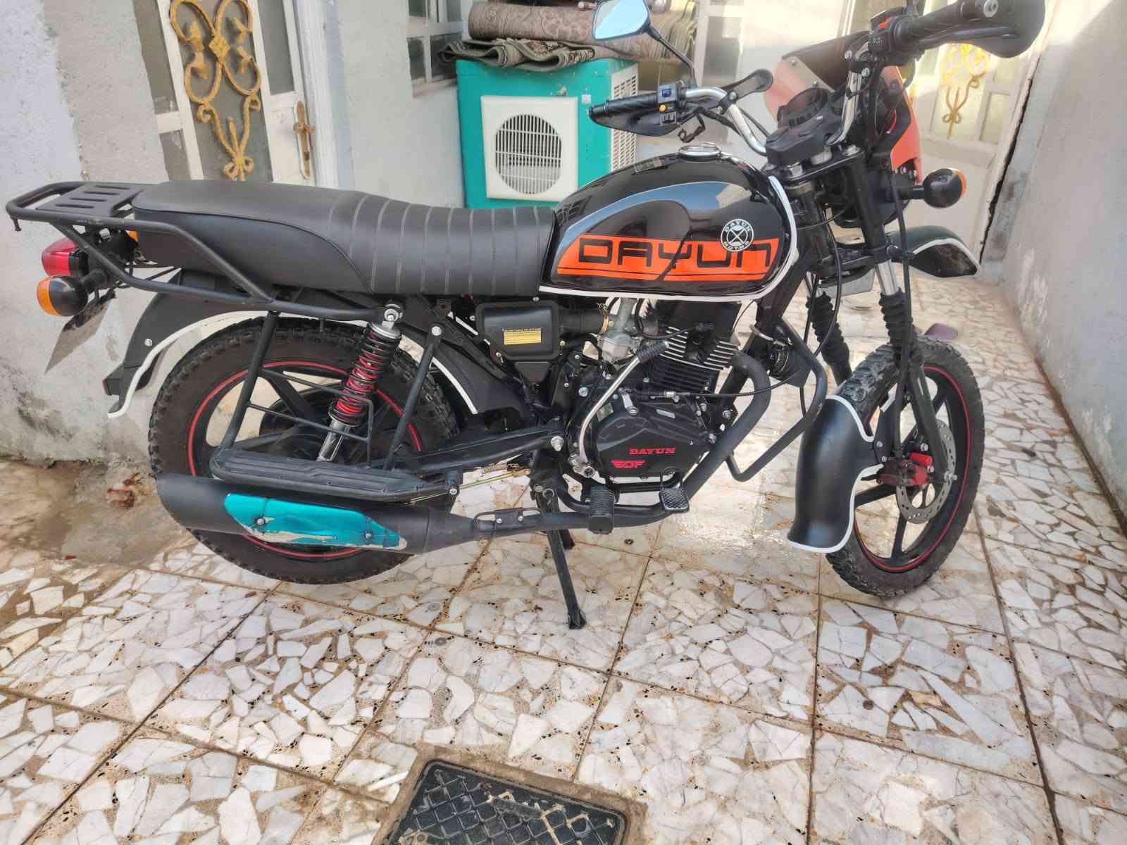 سلام عليكم دايون نفخ جبلي موديل 26 زيرو بعدهي صار شهرين طالعه ماشيه 8 تالاف رقم اربيل مكاني نجف الاشرف سعر 2400 مليونين و 400 بيه مجال للشراي قليل رجاء لحد يكسر بسعر اسعارهن معروفه ابيع جون سوك خواته ب 3 وربع ***********
