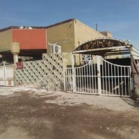 بيت للبيع • ٣٠٠م • الديوانية