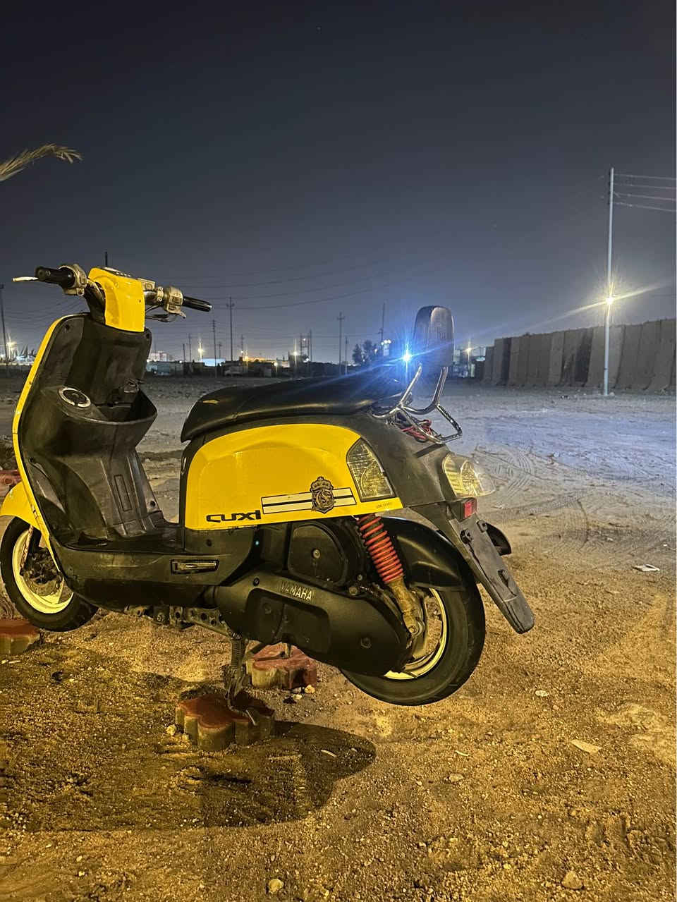المرواس حسب الرغبه  او بيع *********** وتساب ما متواجد فيس 
• الماكينة نظيفة
• كفرات بلاد
• البوشة 49
• الدراجة مداريها داخل البيت
•  دهن مزويل بانزين محسن من دوام للبيت، وما أطلع بيها هواي
• صوت الماكينة ناعم ومرتب
• نكره سلف وتشتغل فوراً
• الدراجة استخدام شخصي ومحافظة عليها

البيع للجادين فقط، والدراجة فحصها حاضر أمام المشتري Singapore
