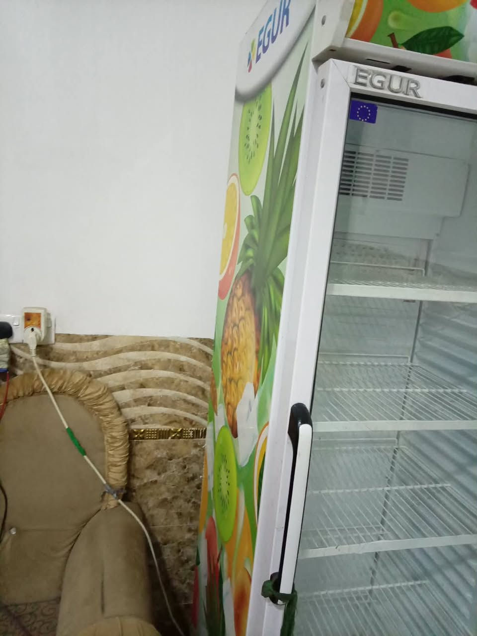 براد عارضه ايكور نظافه ميه بالميه استعمال بيد شرط الفحص السعر 300 وبيه مجال قليل الاتصال على ***********
