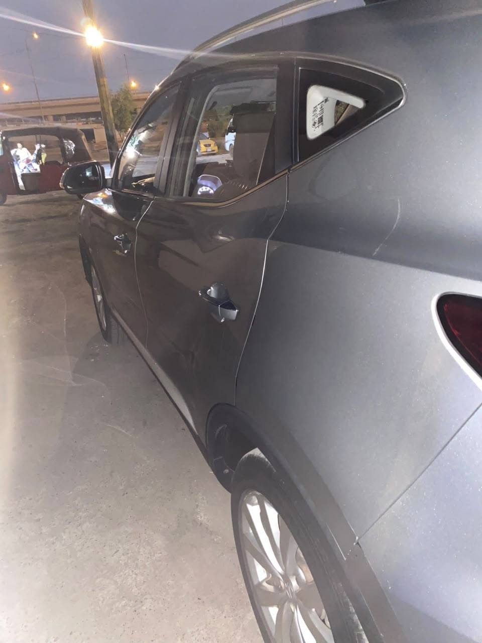 السلام عليكم
Mg / zs
للبيع موديل 2024
السياره بدون صبغ بدون حادث بس طخات بسيطه 
ما بيها أي نواقص
بسمي تحول مباشر ثاني يوم 
رقم بغداد 
محرك ١٥٠٠ تنفس طبيعي
تحكم ستيرن جهتين
كامره خلفيه 
هاند بريك كهربائي
اشاير بالمري
كير اوتوماتيك 
بيها منظومه غاز
سعر البيع 110$ وبيها مجال بسيط للشراي
مكان السياره بغداد / التاجيات قرب دائره مرور التاجيات
للاستفسار الاتصال على الرقم 
***********
