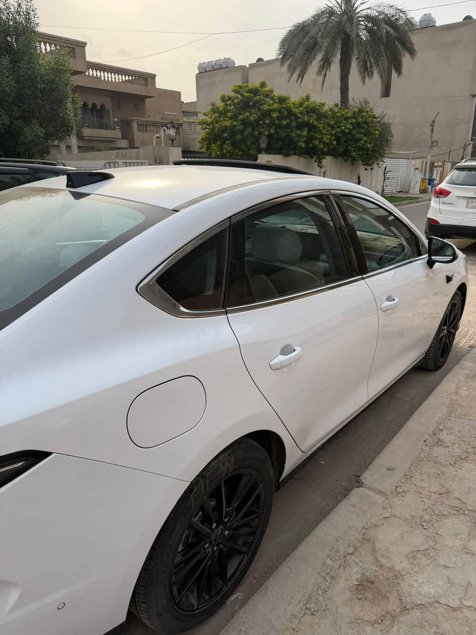 بي واي دي سيل5 • فول مواصفات • رقم بغداد