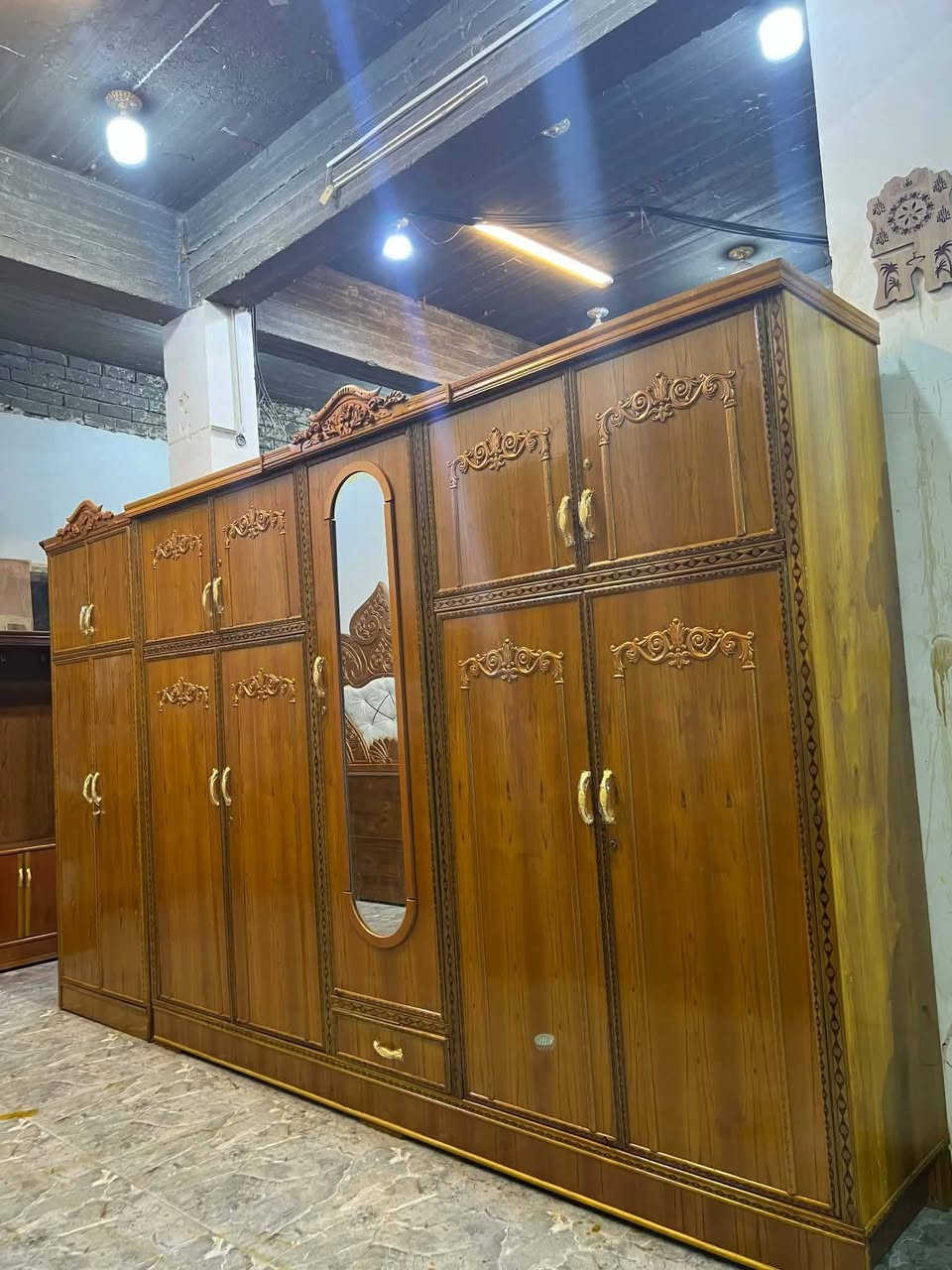 البيعع ***********السعررر 750 داخل خارج صاج
