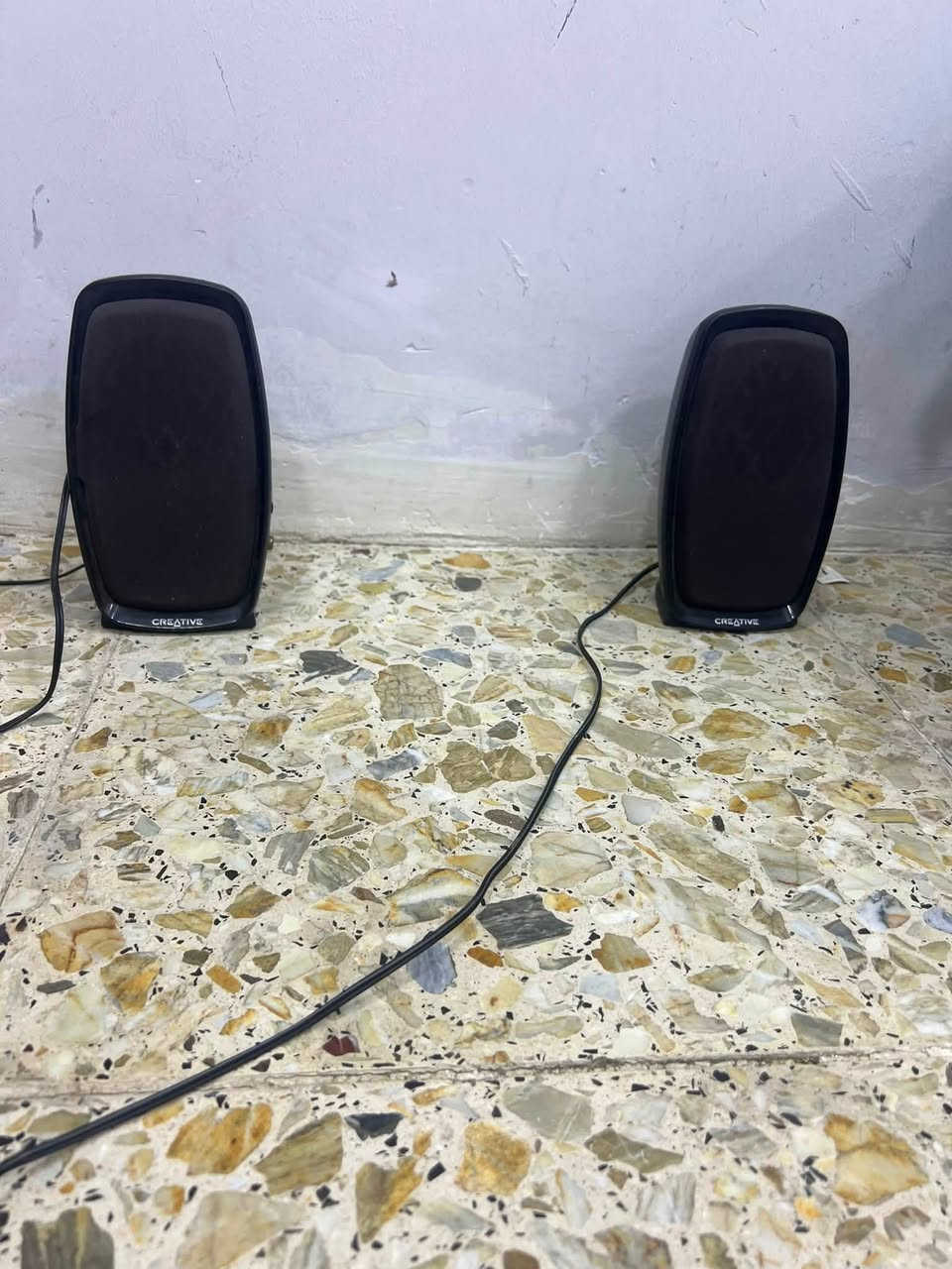 الاسلام عليكم عندي هذن اكسسوارت مال سيت اب اثنين كيبورد ميكانيكيات اثنينهن ازرق السوج و اثنين ماوسات زينات RGB فول كلهن بيهن RGB حتى السماعات و المكبرات ما يشتغلن بس شكل كلهن ب٧٥ و بيهن مجال *********** تواصل تلي و واتساب
