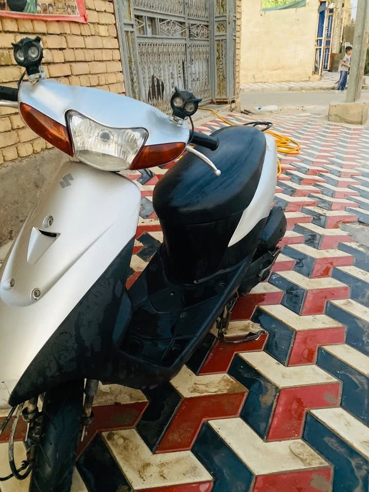 دراجه سازوكي رياضي (خفاش) اوراق موجوده وتتحول مجفته فقط السعر 275 وبيها مجال قليل مكاني دور النفط *********** بي واتساب
