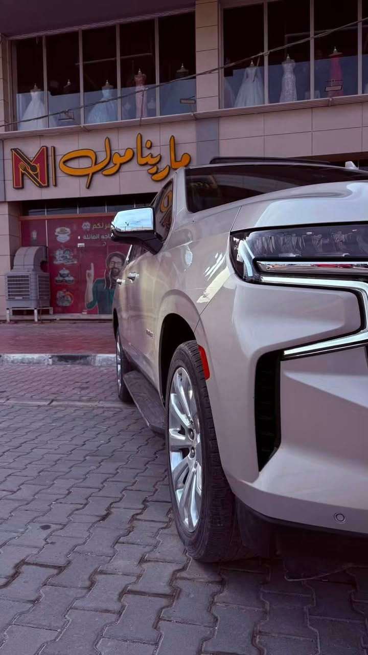 شيفروليه تاهو بريمير 2021
🚘 رقم اربيل
لون مميز  🤩
‎🚘 وارد امريكي 
‎🚘 موديل 2021
تبديل الصندوق وصبغ الجاملغ الخلفي الايمن ❌ 
مواصفات البريمير معروفة فول الفول 
PDR بالباب خلف السائق صغير
‎⚙️المسافة لمقطوعة 145 ألف #كم حقيقي
💵 السعر 385 قفل 
للاستفسار التواصل على الواتس اب
☎️ ***********
