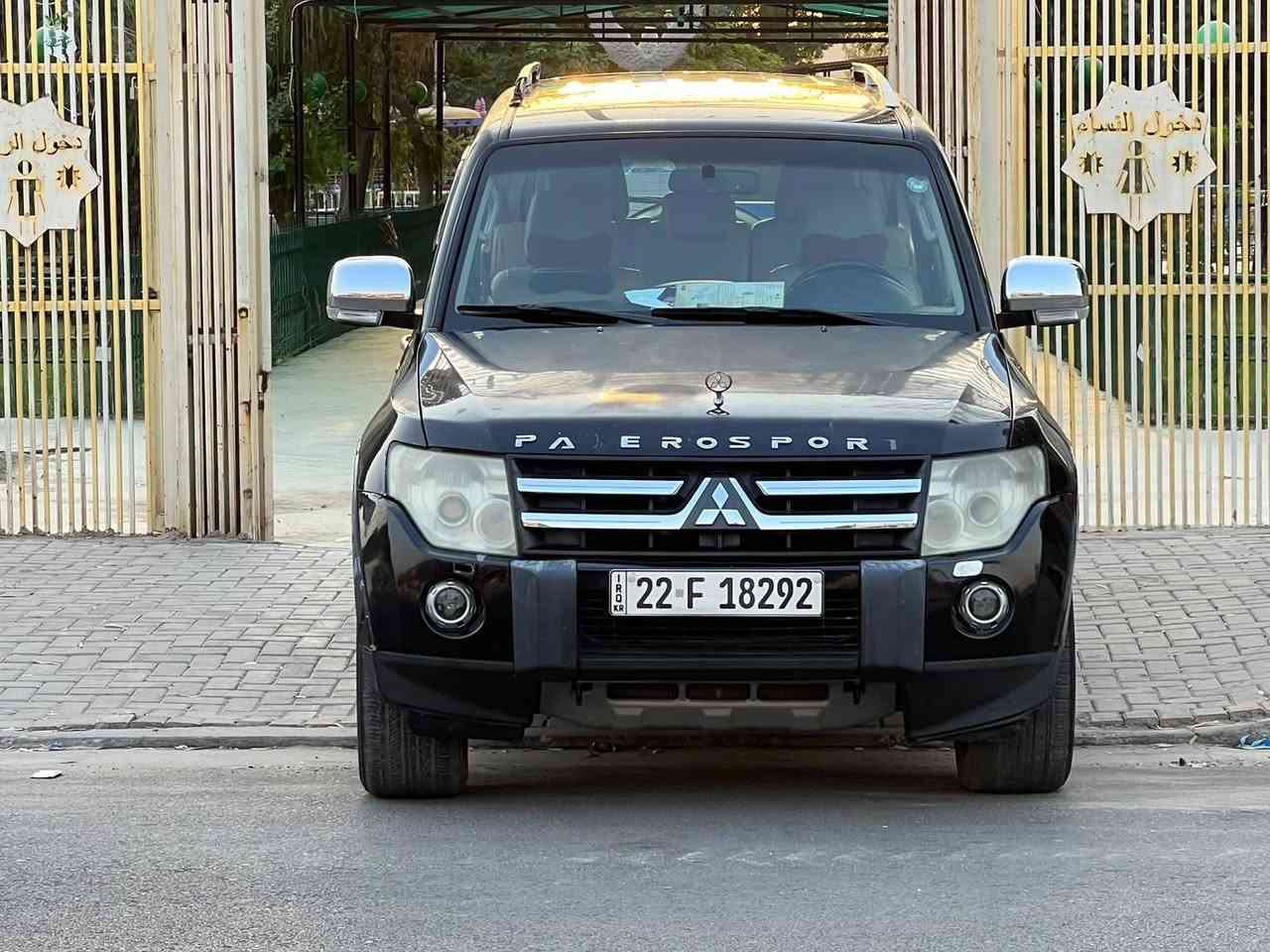 باجيرو خليجية موديل ٢٠٠٨ رقم اربيل سنوية لل ٢٠٢٩ تحويل مباشر سيارة كلش نضيفة استخدام شخصي 

محرك وكير بلاديات ممفتوحات ع وضع الشركة 
حجم المحرك ٣٨٠٠
كير اوتماتيك 
تبريد ٣ قطع
٧ راكب 
فور ويل دفع رباعي 
صدر جديد تخم تاير جدبد السعر 90 بيهة  ***********
 مكاني بغداد
