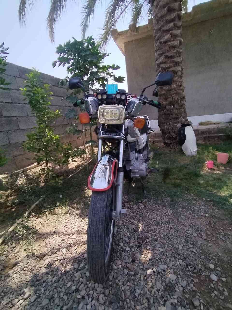 دراجه سيفان موديل 20 نضيفه وحلوه مكينه ناعمه سعر 350 وبيهه مجال للاستفسار الاتصال على ***********
