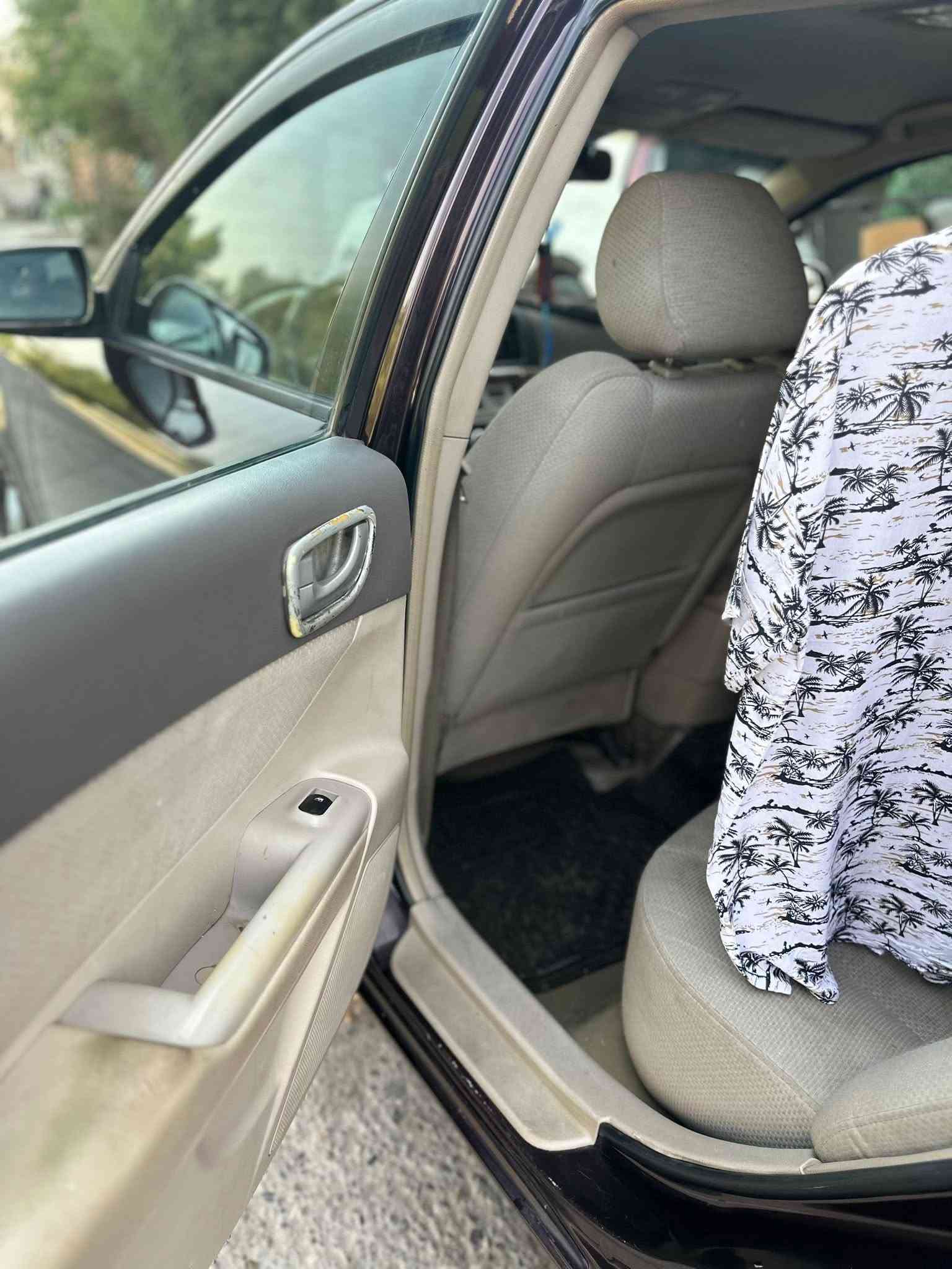 سوناته ٢٠٠٧لون كرزي مكينه ٢٤٠٠بيع أو مراوس ***********
