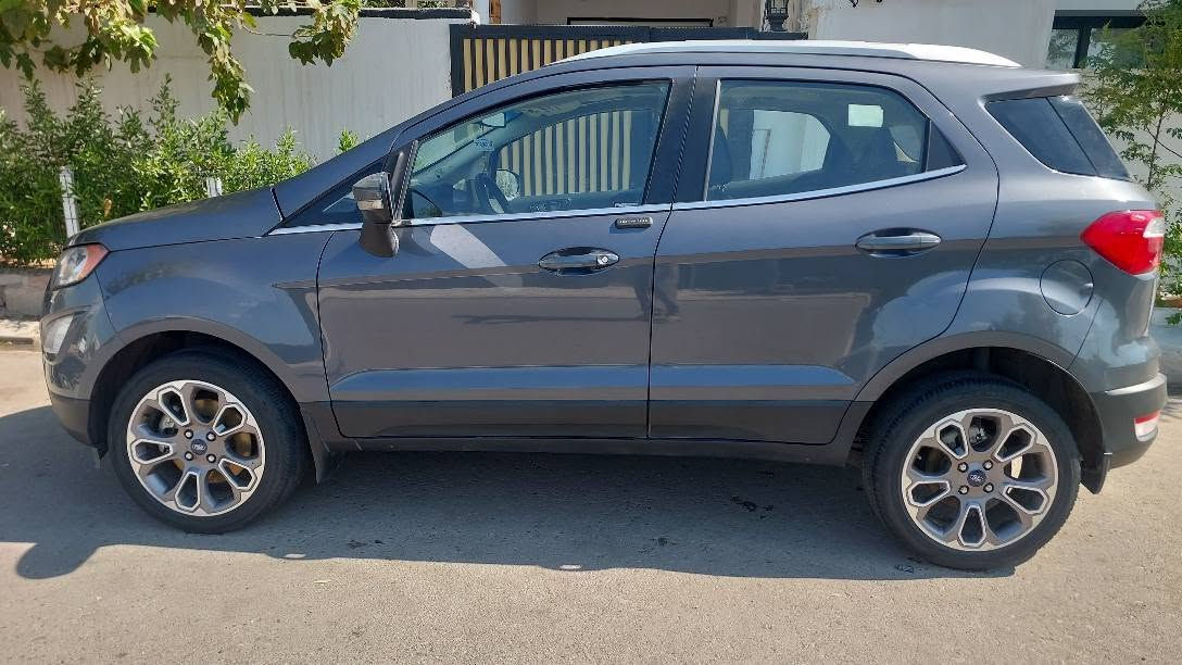 فۆرد اکۆ  سپۆرت
مواسفات تیتانیۆم واتا قەپات مواسفات
گێڕ مەکینە تەبرید بەشەرت
چار پستنی مەرغوب
دەبڵ اکسڵ
سڵاید..دەرگاو سیوج بەسمەیە..شاشەو کامیرەیە
کوشین جڵدو کاربایی و هیتەرە....سوکان هیتەرە
سوکان ڤۆلیۆم ...تحدید سورعە...
چار جام کاربا...ناوفۆرمیکا...
بلاجکتۆرە... ویل کڕۆم حجم گەورەیە
ڕادار پشت و پێش و تەنیشتەکان
ئاوێنەی تەنیشت اشارەتە
تەنها 46 مایل ڕۆیشتوە
هەرکەس ویستی ڕقم شانسی بۆدەنێرم
تەنها یەک چامڵغی لای سەکن پێشەوە بۆیاغە کەمێک لەبۆنیت و دەرگای سکن پێشەوەی لەکەڵ تێوەردراوە،،،،
بەناوی خۆمە وەکالەی ...لەهەولێرم
*********** واتس اپ کۆڕک ڤایبەر
سنوی،،،،ڕقم،،،ڕێگاوبان،،،،ژینگە تا ساڵی2030 أربيل, العراق
