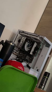 بدون كرت شاشة • i5-12400F • رام 16GB
