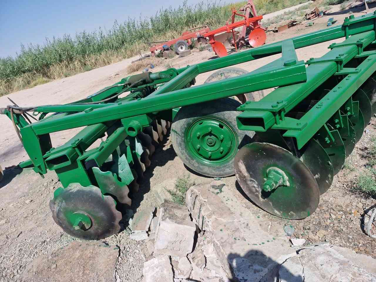 للبيع دسك دفاعي حجم 24مستعمل نضيف سعره 5ملاين و بيه مجال عنوان واسط الزبيديه قرب الطاقه الكهربائيه ***********
***********
