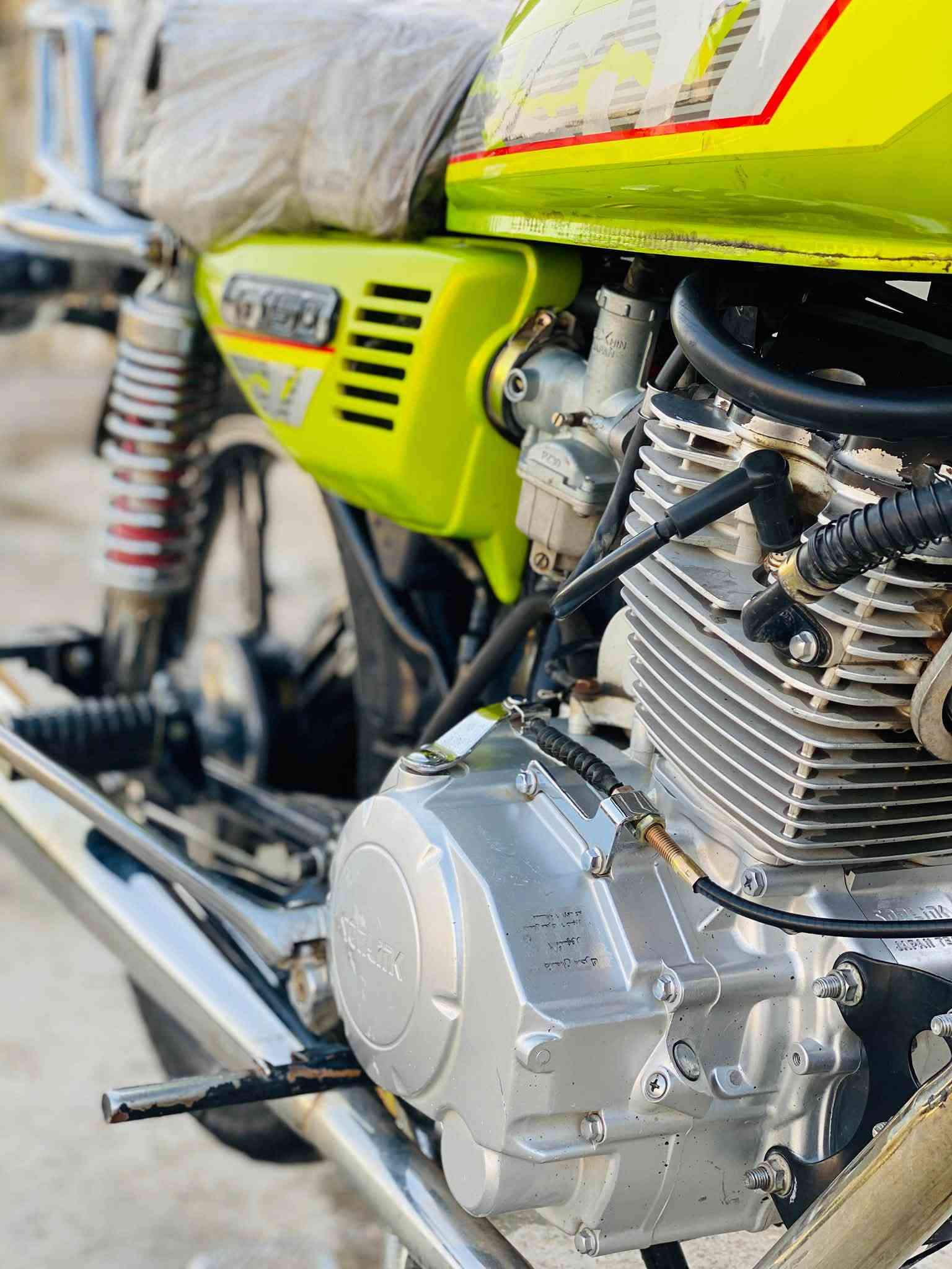 🔥سونك للبيع 🔥
موديل 2024 🔥🏍️

أوراق موجود 📋

مكينه كفاله ما مفتوحه 👍🏻👍🏻

وكلشي بيها شغال 
بس الشاشه تطفى وتشتغل  🔥🔥

((عنوان بغداد ))

السعر 650 

***********
