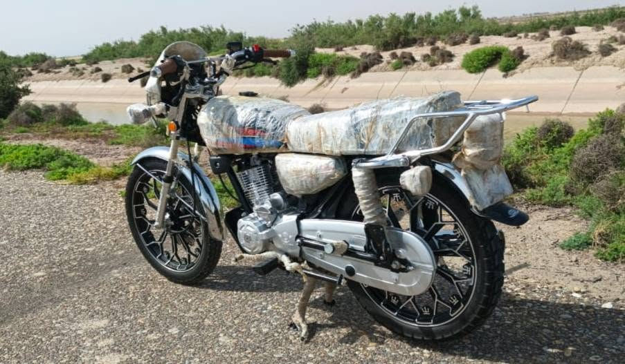 سلام عليكم دراجة للبيع نوع نامه برو 200cc لون اسود موديل 2026 اخت زيرو عينه كتروني بصمه تشقيل عن بعد مكان ميسان قضاء كميت *********** سعر خاص ولمو شراي لا يتعبيني

