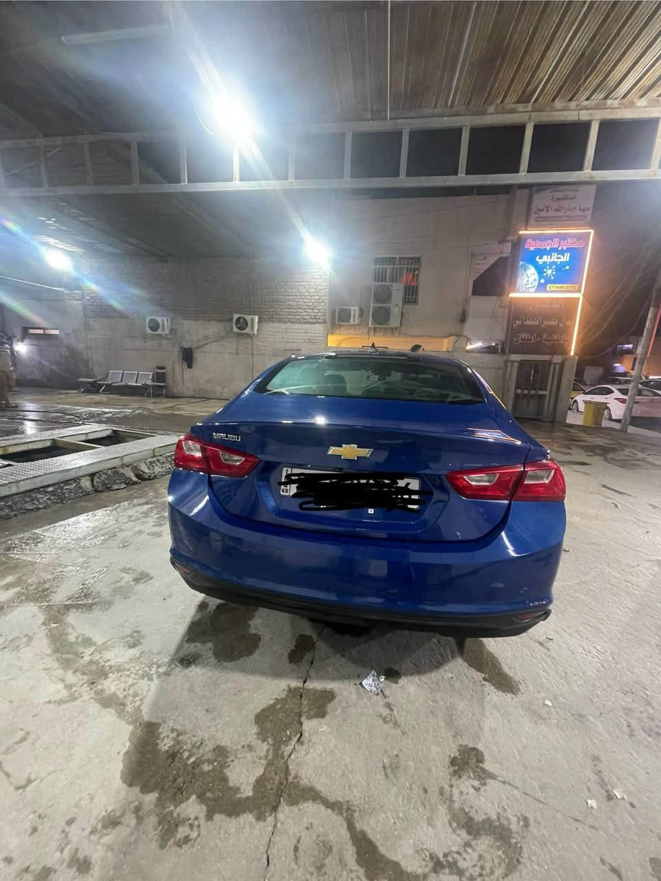 سلام عليكم 
شوفليت ماليبو موديل 23 للبيع 
لا تقارنها بل بيها قطعه وقطعتين 
ماشيه ٧٧ الف كيلو 
حادث ماكو فقط بارد بل جاملغ 
كل سياره ليبل واحد كلشي ممبدل بيها 
هزه جديد سنويه جديد وبأسمي 
بدون اي نقص 
مكان سياره انبار او بغداد 
***********
الي يدور مهجومه عدي ثانيه بدفتر ابيعها
