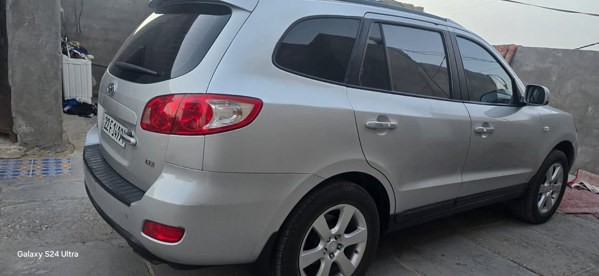 سنتافيا ادوات متومه طبق الاصل 
محرك كير حداديه تخم تاير تبريد ثلج 
مكانه بالشطره سعر ٤١ وبيه مجال 
واتساب ***********
