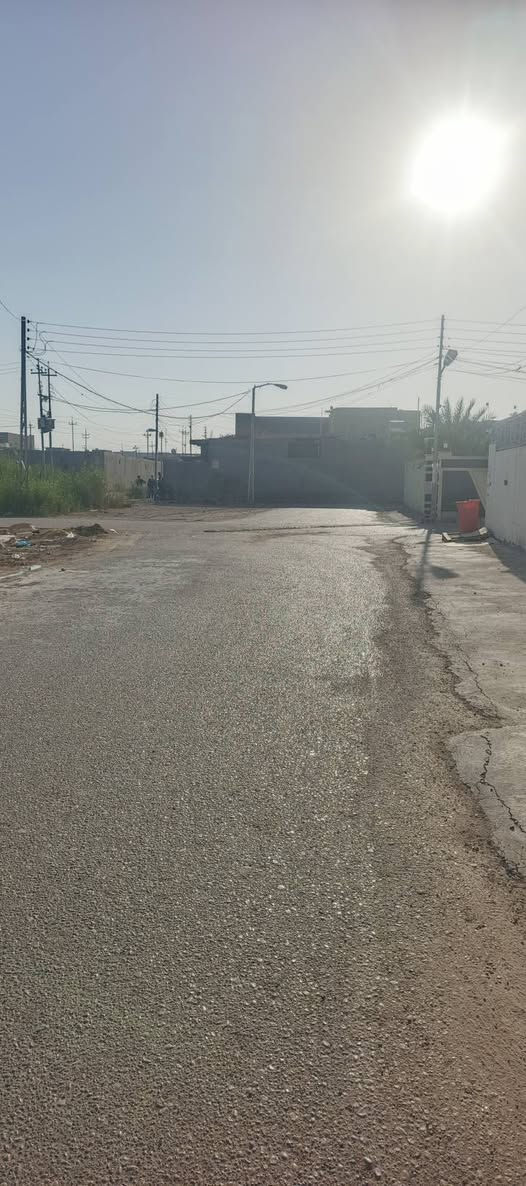 يا لله سلام عليكم قطعه ارض للبيع في الجغيفي الثانيه مقابيل فرع
العز للعقار والمقاولات العامه 
قطعه ارض للبيع  
المساحه / 150 متر 
الواجهة / 7.5 
النزال / 20 
القطعه بجر طابو زراعي صرف سند  25 
القطعه موقعها مميز بل نسبه للمنطقه 
خدمات كامله ماء كهرباء
سكن متكامل 
خدمات متكامله اسواق مدارس صيدليات
كل شيء يحتاجه الدار موجود 
موقع القطعه ⬇️
 📍الفلوجه حي الجغيفي الثانيه قرب جامع صفوه الرحمن وجامع النور اي استسفار الاتصال
***********

