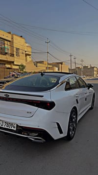 حبايب 🩶 🚘 للبيع كيا K5 EX موديل 2021 فول مواصفات، اللون ابيض ، وارد أم...