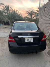 نيسان فيرسا • أمريكي • البصره