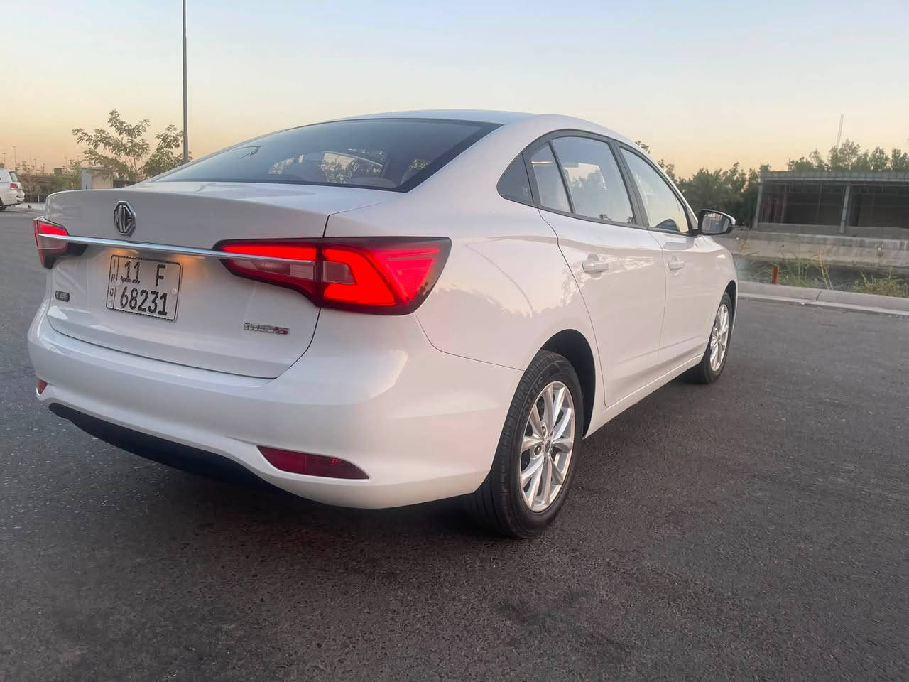 ام جي 5 
2025
ماشيه الف تقريباا 
مكفوله وبالظمان 
رقم بغداد 
***********
متواجد واتساب
