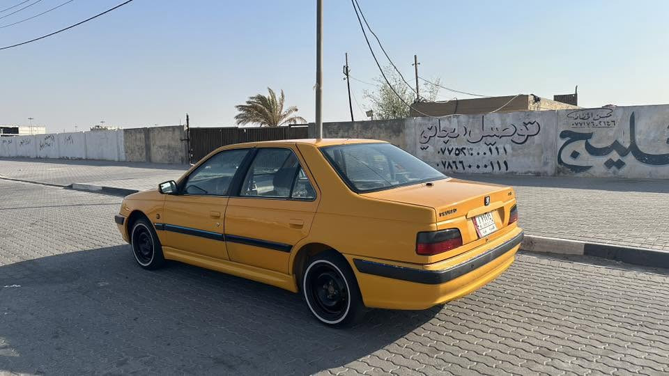 بارص ١٨ رقم بصرة اقصاد ومخلصة بيها باب مبدل ومكينة بيها تبخير السياره يرادلها ترتيب رايدها ب٣٩ وبيها مجال هـ ***********
