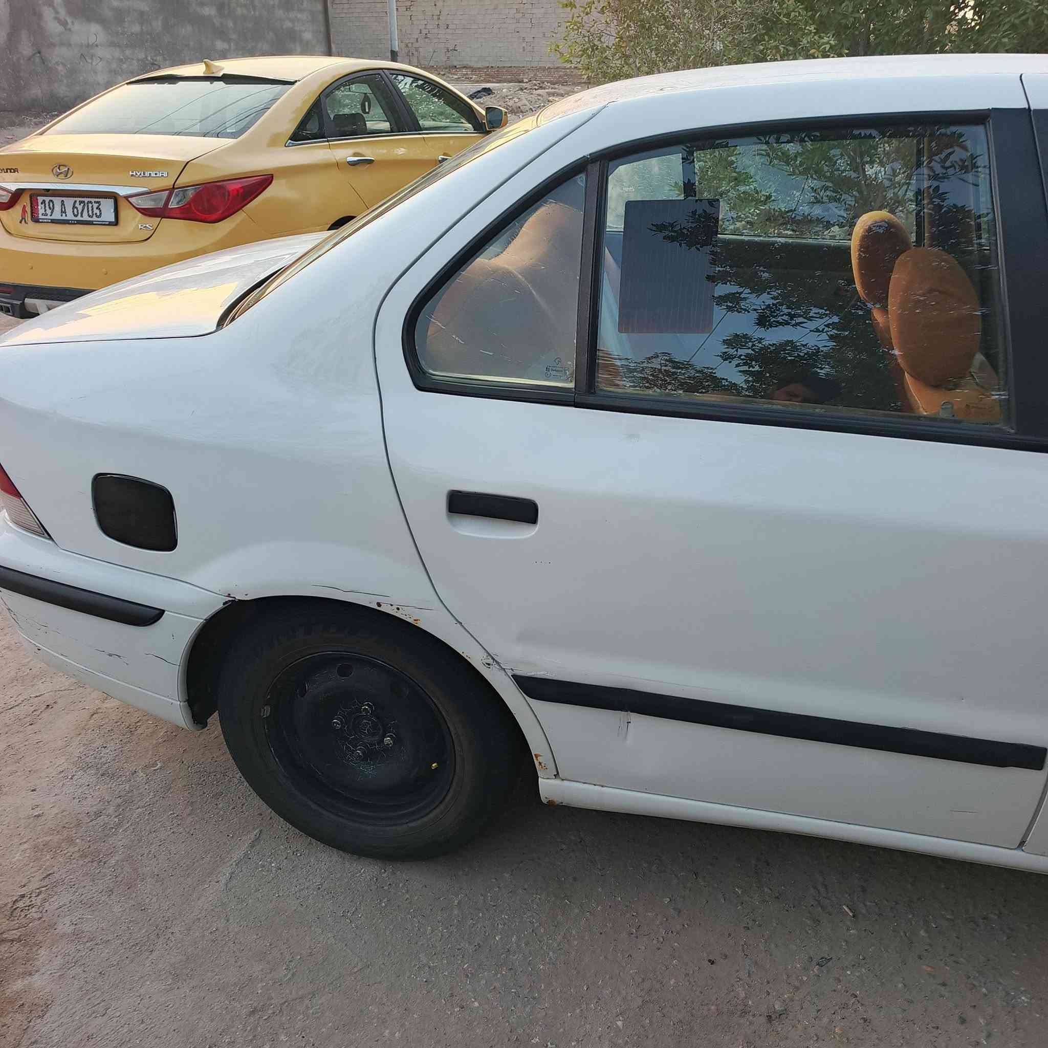 السلام عليكم 
سمند ٢٠١١ رقم مثنى مشروع وطني مكينه وكير وحداديه 
وتبريد مكفولات كهربائي كله شغاله السياره مكفوله بس بنيد مبدل بيه طخم تاير جديد والسياره جاهزه من كلشي 
سعره 36وبيه مجال 
مكاني بلناصريه ***********
