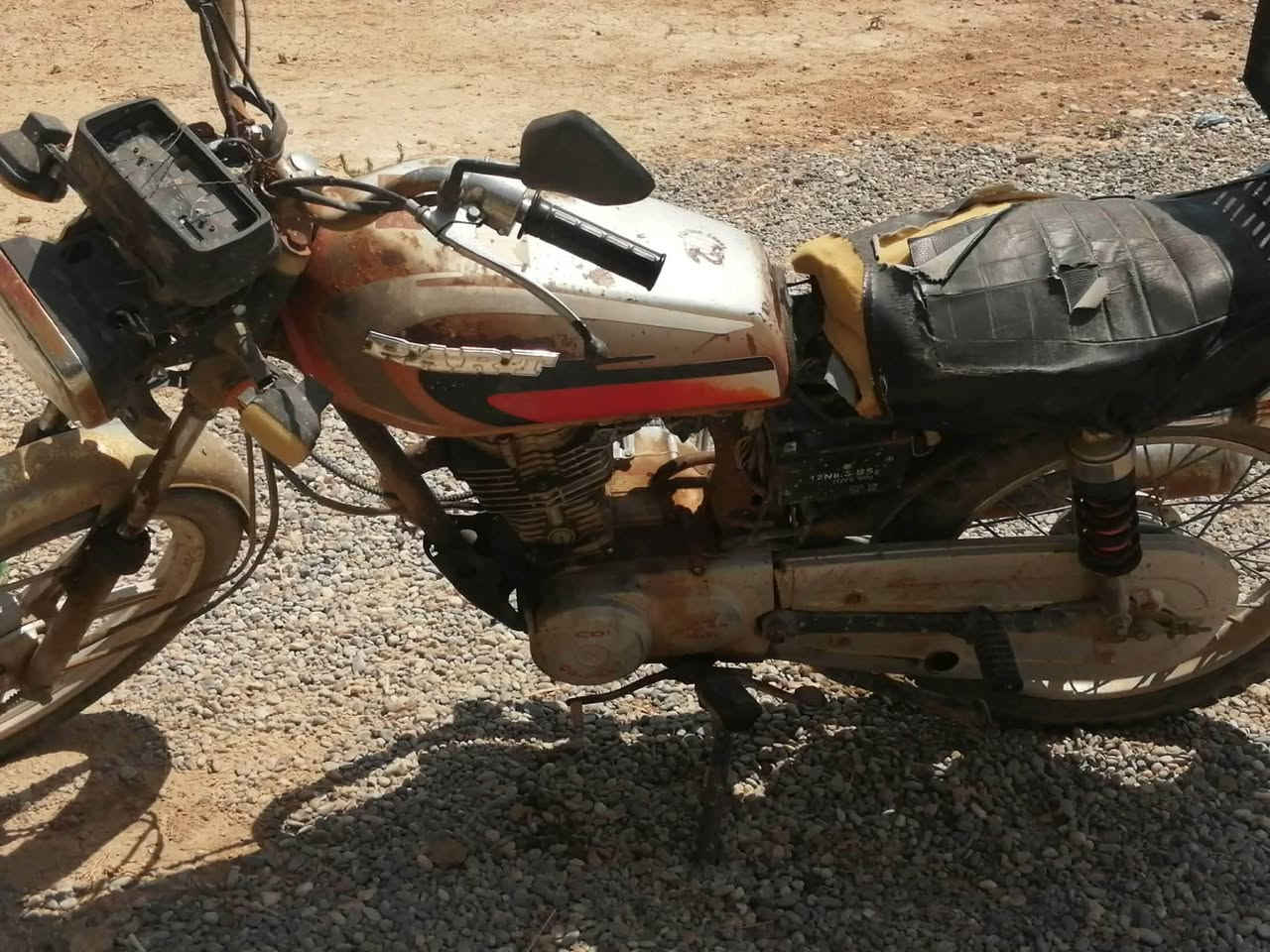 موطور شرط شغال كلشي مابيه معمر جديد ماعليه حجي السعر 170 وبيه مجال التصال علا هاذه الرقم ***********
