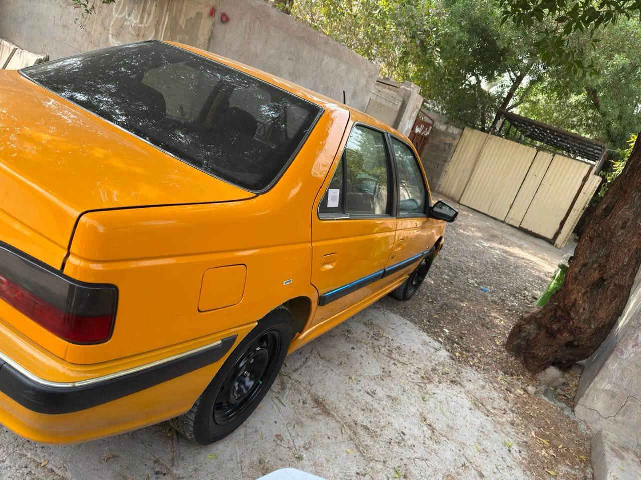 سلام عليكم سياره بيجو بارص موديل23 بيه ضربه بابين عل بارد تبريد فول و تدفئة السعر67وبيه مجال حك الجيه***********
