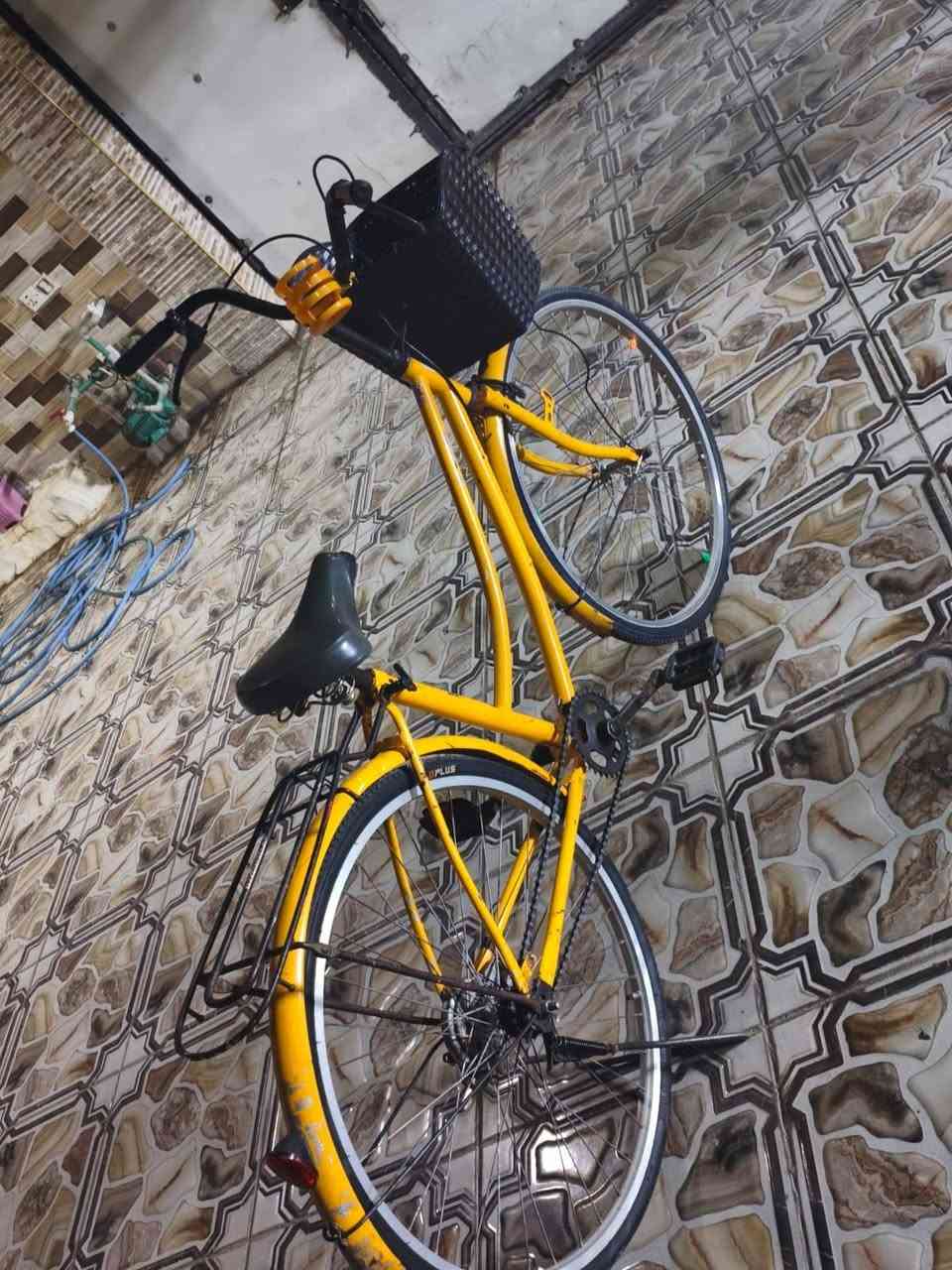 بايسكلات • واسطي • أصفر وأزرق