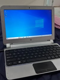 HP • AMD E-350 • ٤ جيجا رام
