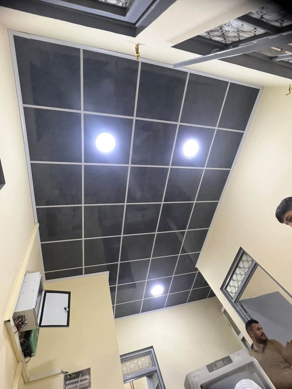 السلام عليكم
عملي سقوف ثانويه وجبسن بورد داخل الموصل 
ستلام مهندس دقه في العمل 
بديل رخام بديل الخشب سحبات ملكيه 
اي ستفسار يرجه مراسله صفحه خاص وبل خدمه 
***********
