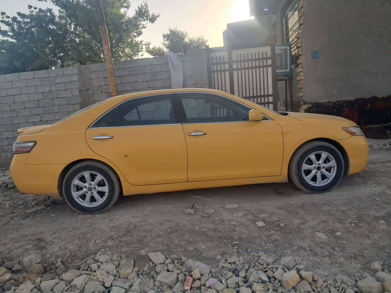 تيوتا كامري موديل 2009امريكي حادثها بنيد تبريد تدفئه  محرك شاده جديد صار شهر مكفول كيرجديد كهربائيات كلها شغاله ٦٧ وبيه مجال للشراي *********** للستفسار
