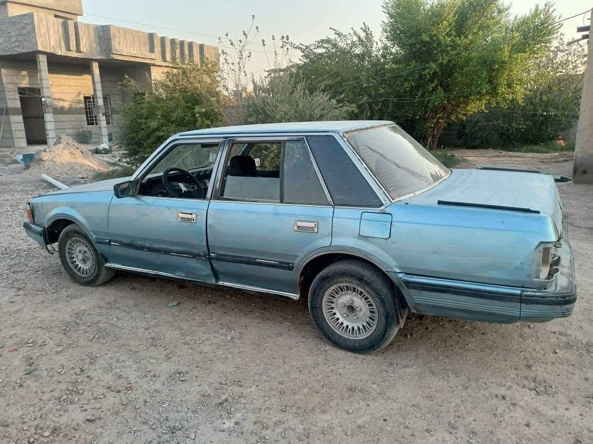 السلام عليكم سوبر 85 مصقطة يعني حبل كير ومحرك وصدر كلو شرط كهربيات كلها شغالة محرك بلادي باور ستيرن شغال كشر بلادي بدون ضربة وصبغ سيارة جاهزة وحلوة السعر 8اوراق وبيهة مجال بصيط مكان السيارة العلم قريت الربيضة ***********
