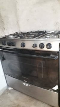 طباخات • قابل تفاوض • تواصل