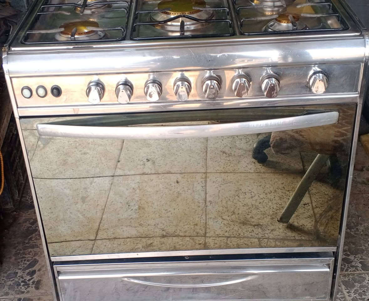 طباخ كبير مصري نضافه ١٠٠%سعره ١٥٠الف وبيه مجال مكاني بغداد الزعفرانيه واي استفسار الاتصال *********** علمآ اني مكلف بانشر اتصلو بصاحب الرقم
