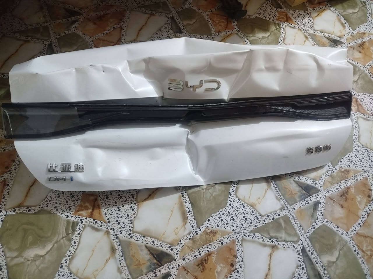 البيع جنطه بوادي سيل فايف وففل جنطه وبك لايت الاستفسار ***********

