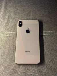 آيفون XS • ٦٤ • ذهبي