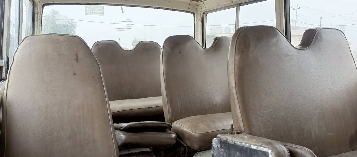 كوستر 82محرك بلادي معمر رايمن باتريات جدد سنويه ساقطه 2018مصفره هيئه عليها مرور 240الف 
السعر قفل 3500
***********
للتواصل الخاص مفتوح
