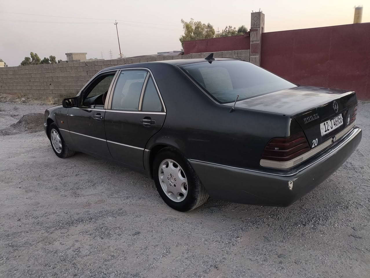 السـعر 55 ورقه

مارسدس s500 للبيع ويرهم مراوس
رقم نينوى دولي سنويه لنهاية 2030
محرك گير VVTI جدد مشدود عليها 
تخم تاير جديد سياره شغاله جاهزه 
مكاني الشرقاط
ه‍ .. ***********

