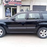 جيب لاريدو 2007 للبيع سياره بدون صبغ نظيفه ماشيه 220 الف كير محرك شرط ...