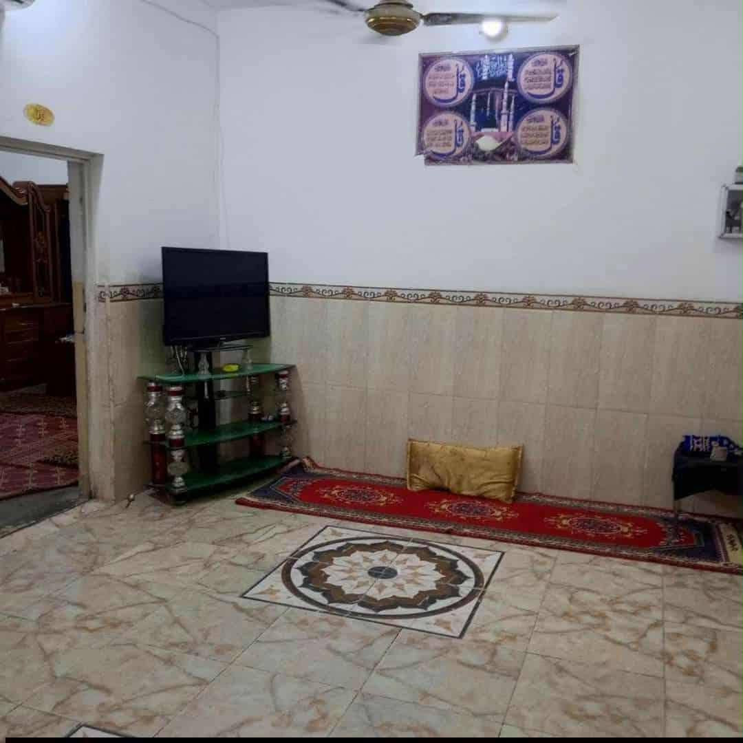 السلام عليكم
٥السلام عليكم
بيت   زراعي  مساحة  ٢٢٥ متر مربع واجهة  ١٥ نزال ١٥

شارع  عرض ٨ متر  قرب مخازن الغذئيه  يبعد عن باب الخروج مطار النجف حوالي ٦٠٠ متر 

يتكون من ثلاث غرف نوم  ٦×٤ مع صاله ١١ ×٤ مع استقبال 

٨ ×٤ مع مطبخ ٥×٤  مع اثنان  حمامات  داخليه وخارجيه

مع كراج ومسقف  خدمات ماء  وكهرباء  وطني ومولده شارع  يوجد خطوط لنقل الطلاب  وخدمات بلديه 

السعر المطلوب ٣٩ مليون مع  مجال محدود 

من صاحب الدار مباشره ***********
